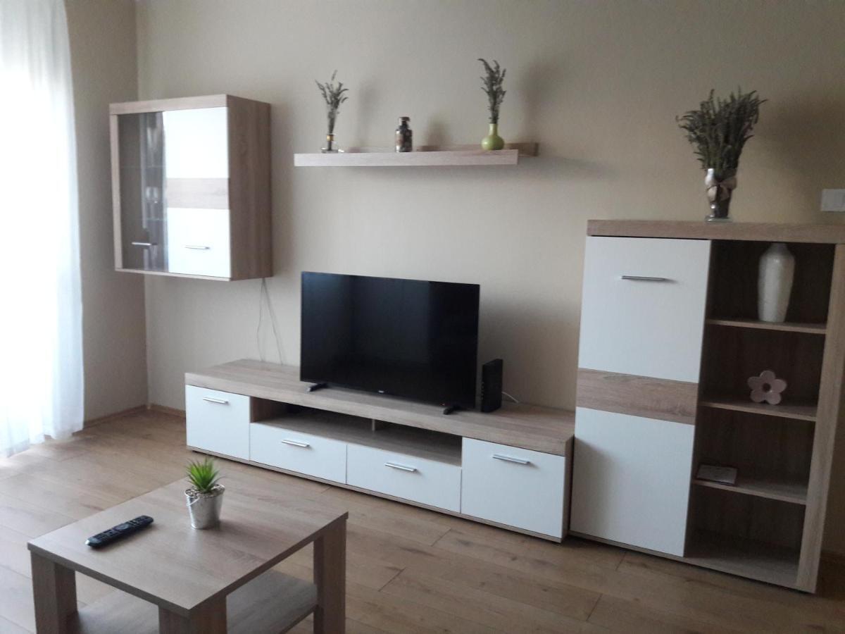 קזינצברציקה Studio+19 Apartman מראה חיצוני תמונה